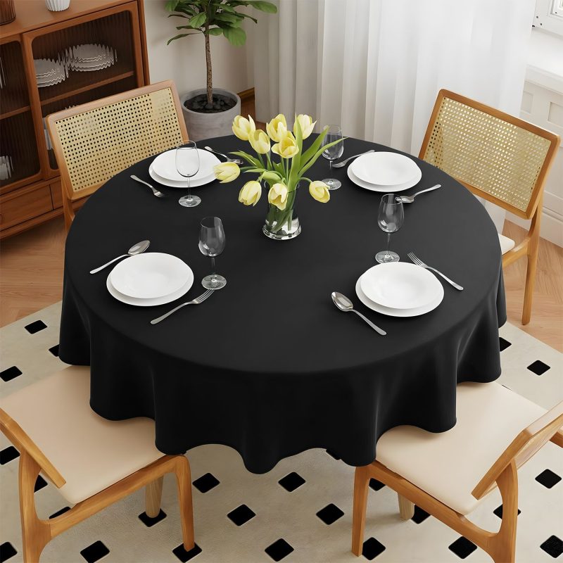 black round polyester table cover 3