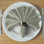 Minzgrüne bedruckte Polyester-Servietten (10 Stück) – Bild 3