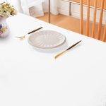 90'' x 156" weiße Polyester-Tischdecke – Bild 10